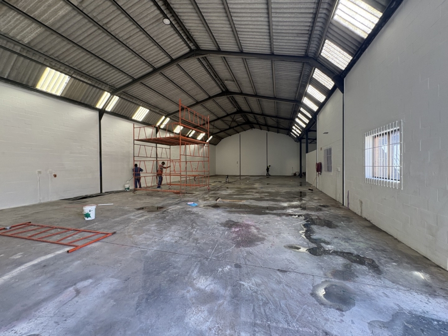 To Let Commercial Property for Rent in Montague Gardens Western Cape